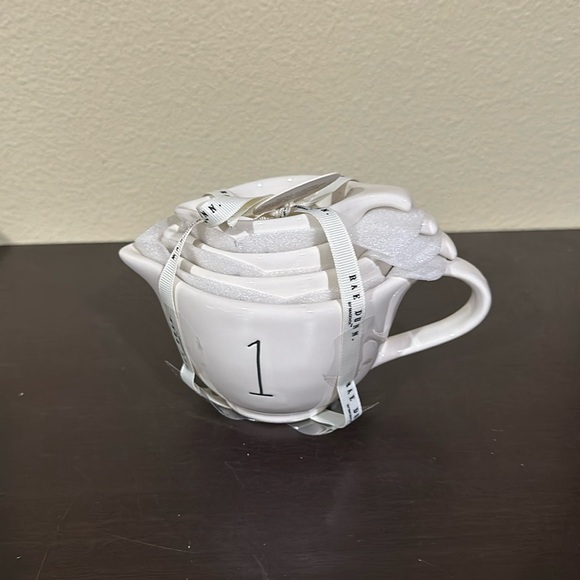 NWT Rae Dunn ceramic measuring cup set - Picture 1 of 4